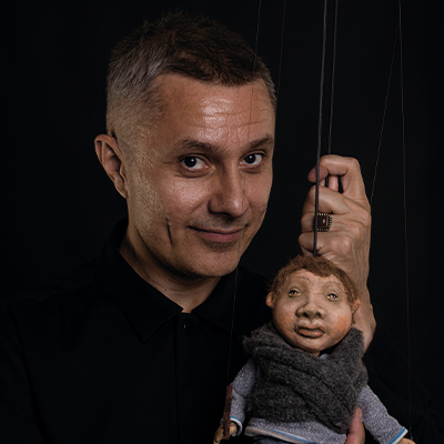 Михаил Резников